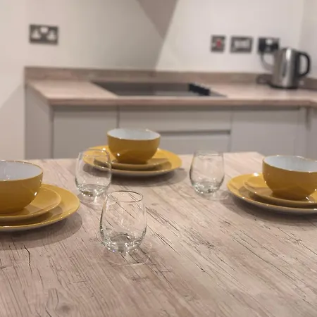 Flat In Centre With Unique Balcony Leeds (West Yorkshire)