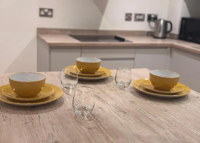 Flat In Centre With Unique Balcony Leeds (West Yorkshire)