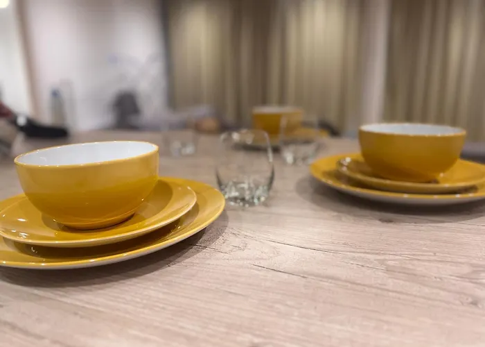 Flat In Centre With Unique Balcony